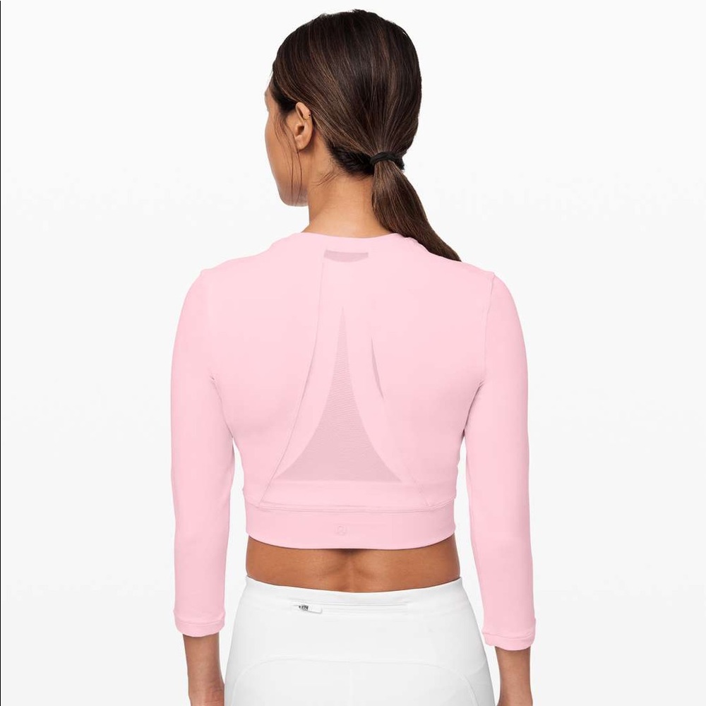 Short Stop Long Sleeve Crop Top.